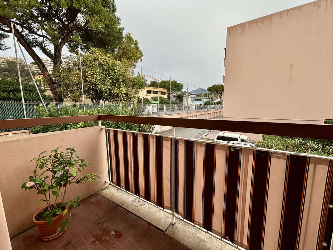 Appartement à ROQUEBRUNE-CAP-MARTIN