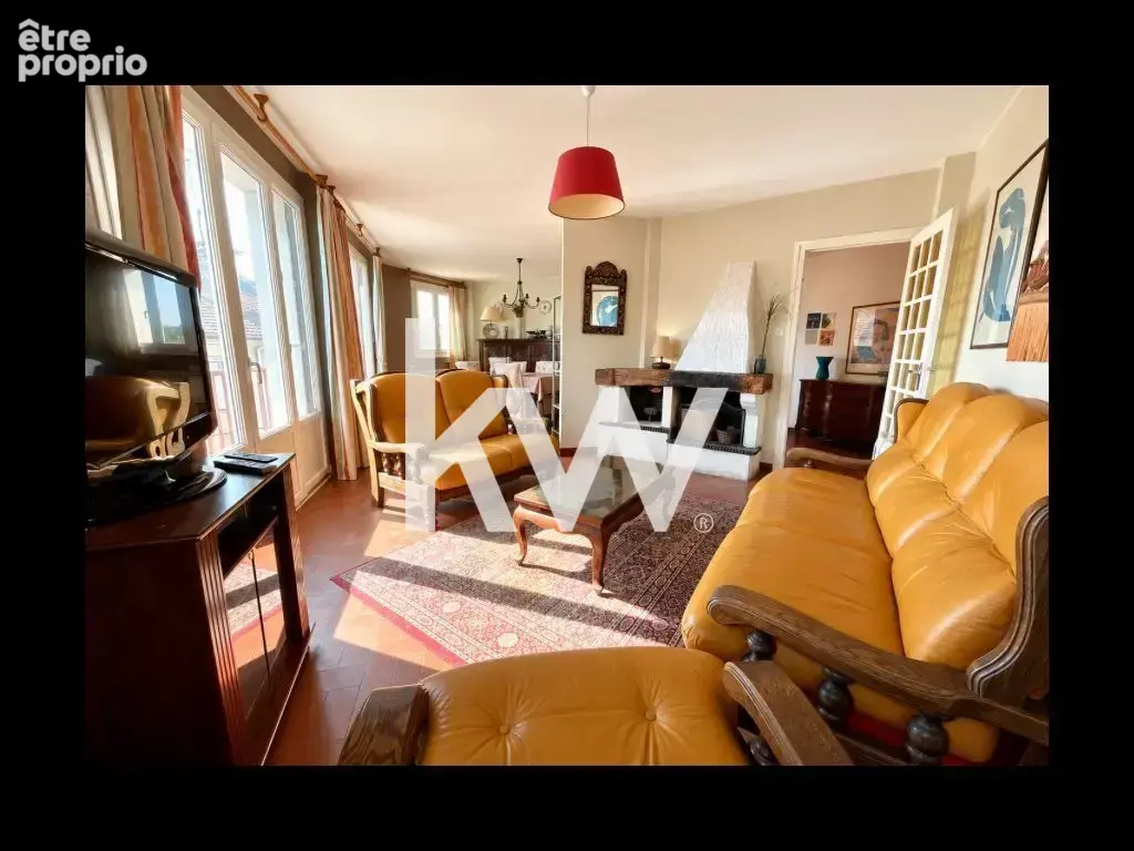 Appartement 4 pièces 83 m² à vendre à L'etrat (42580) - photo 5