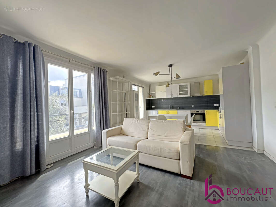 Appartement à LE PLESSIS-ROBINSON