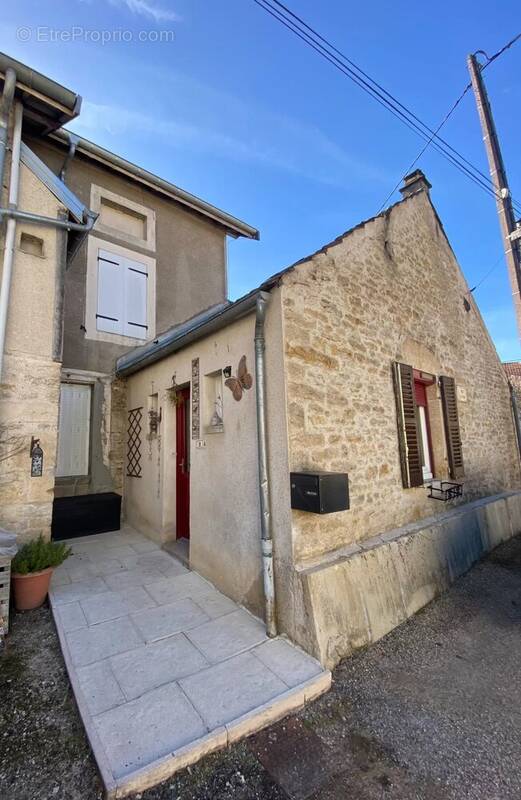 Maison à BLAISY-BAS