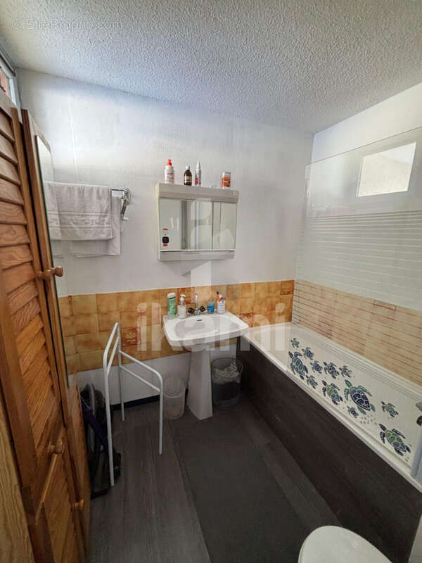 Appartement à SAINT-FRANCOIS-LONGCHAMP