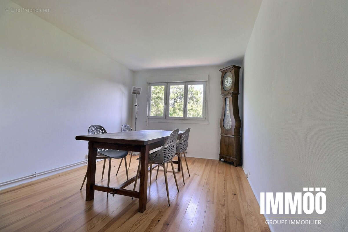 Appartement à DEVILLE-LES-ROUEN