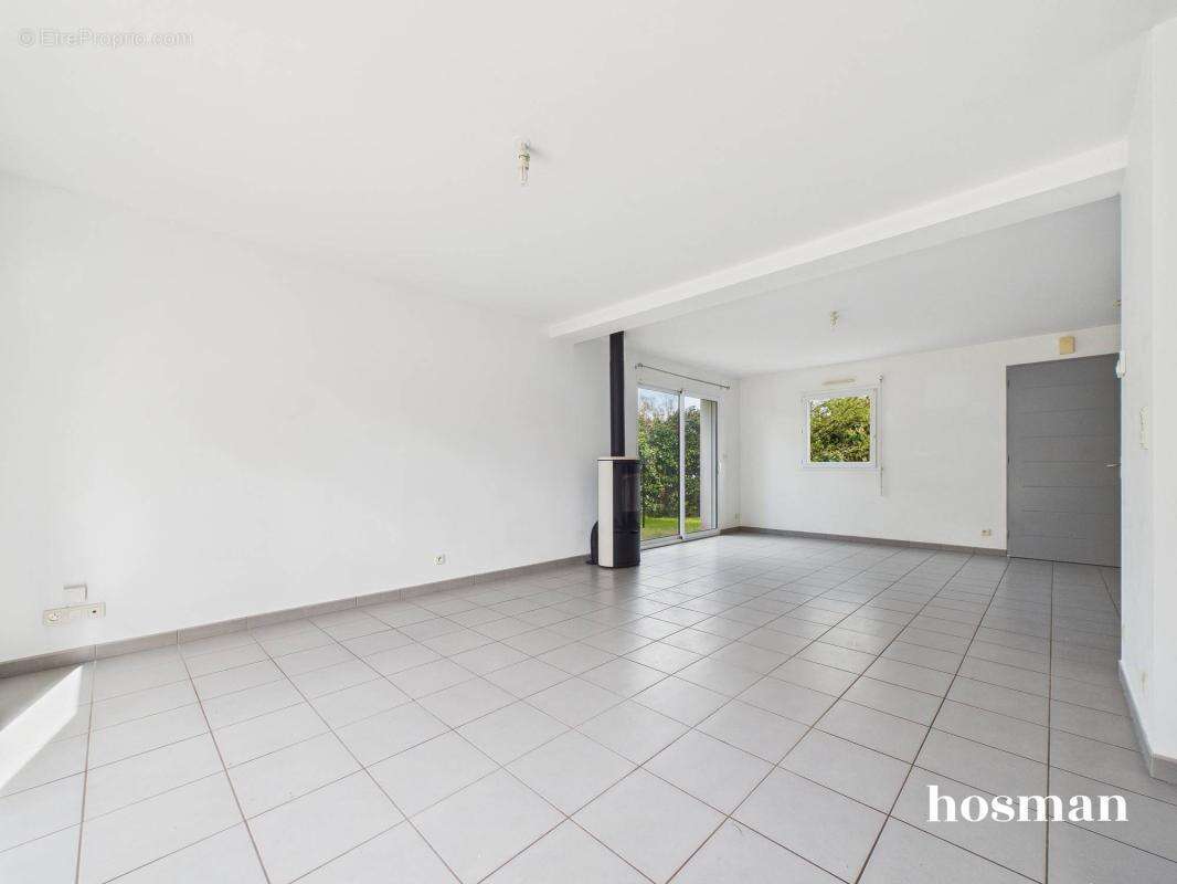 Maison à LA CHAPELLE-SUR-ERDRE