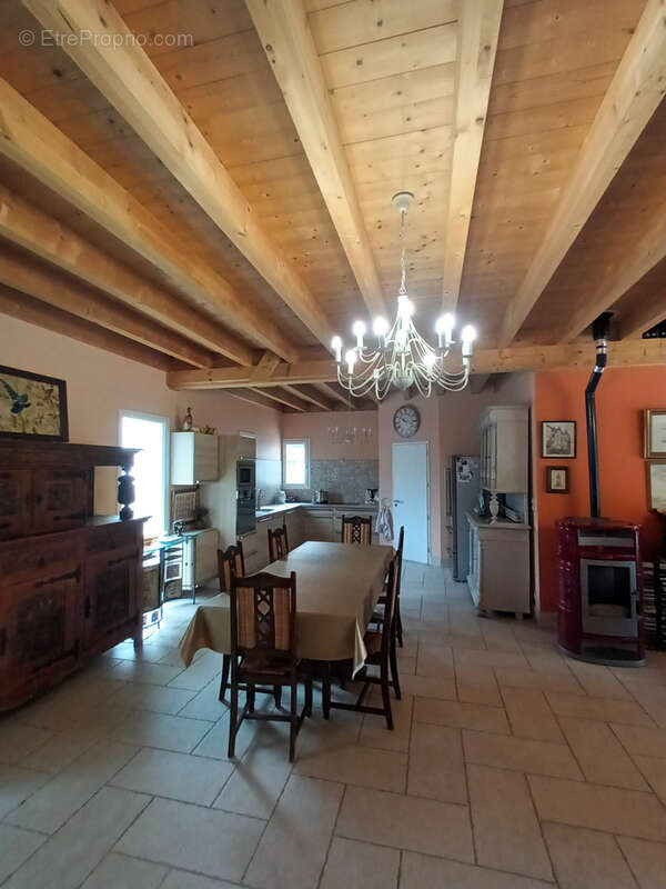 Maison à VEYRINS-THUELLIN