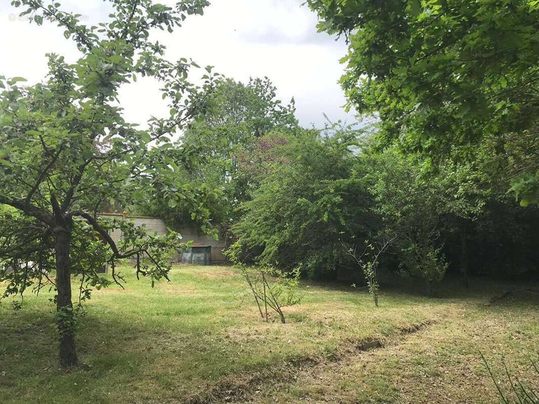 Maison à SAINT-REMY-SUR-AVRE