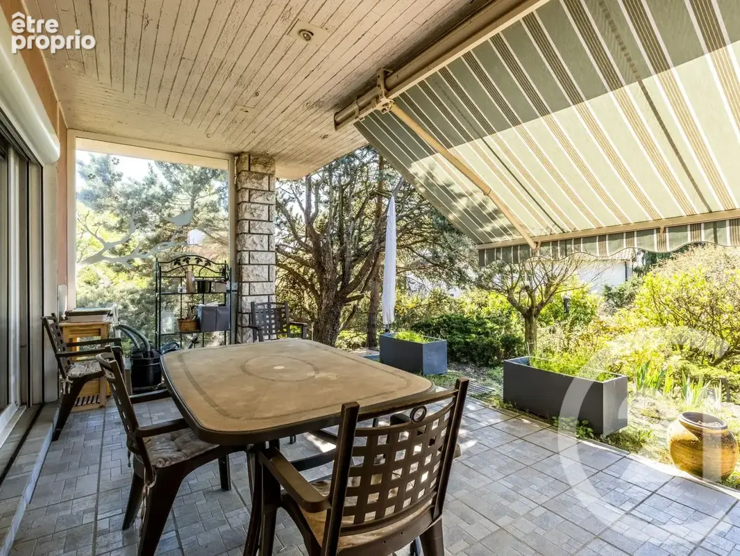 Maison 5 pièces 133 m² à vendre à Montmerle-Sur-Saone (01090) - photo 4