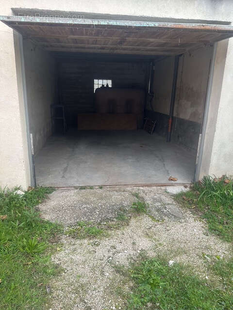 Maison à COURTHEZON