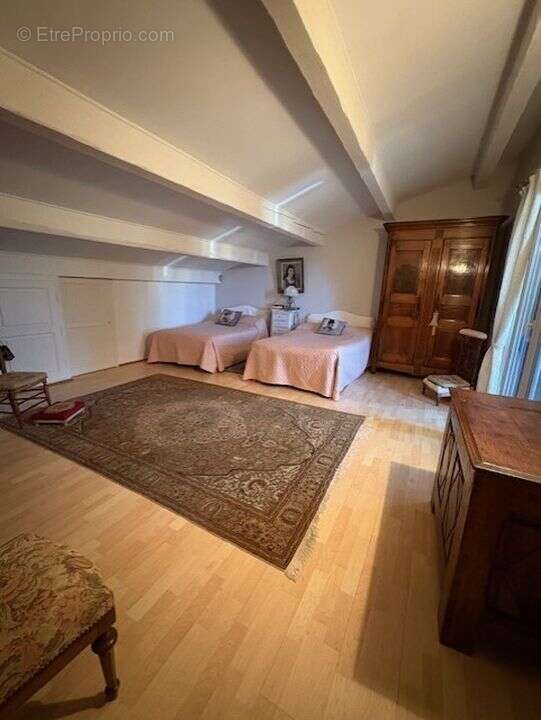 Maison à LES ANGLES