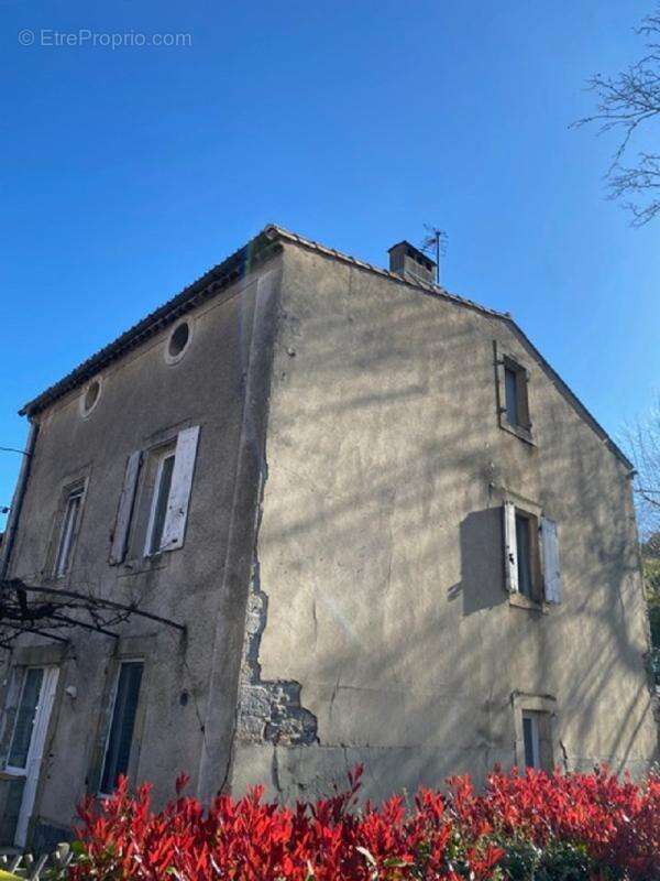 Maison à BELVEZE-DU-RAZES