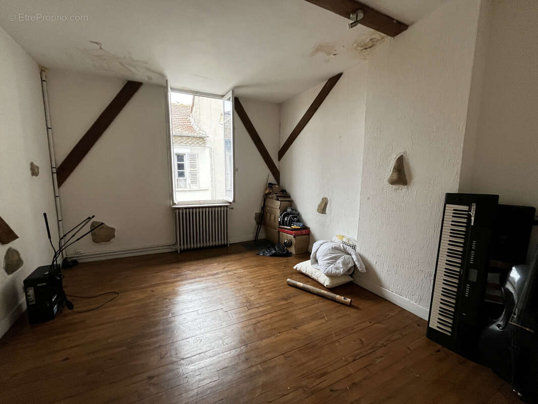 Maison à VILLEFRANCHE-DE-ROUERGUE