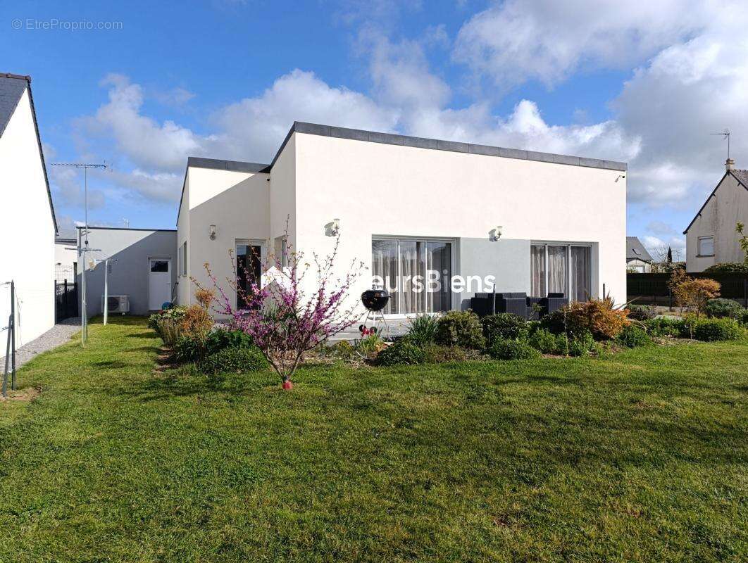 Maison à LA GACILLY