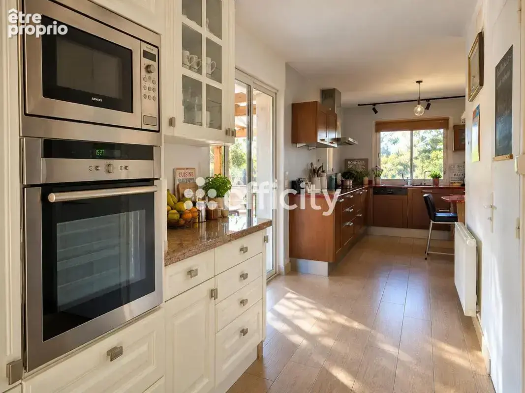 Maison 6 pièces 170 m² à vendre à Lauris (84360) - photo 8