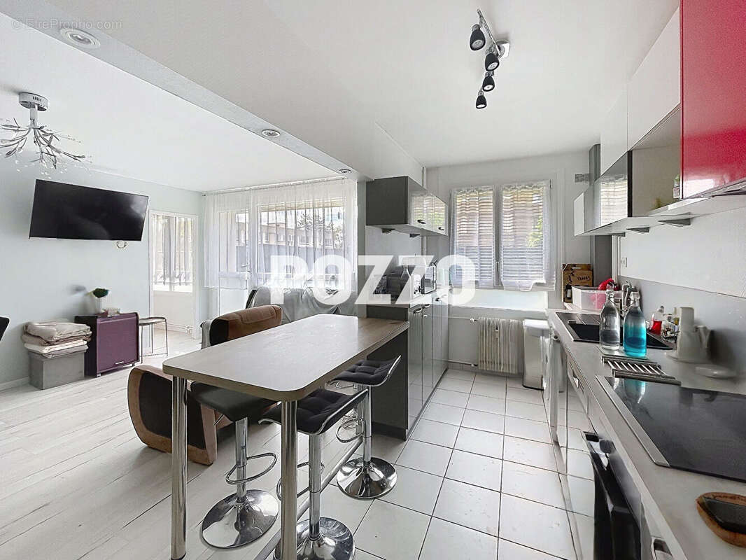Appartement à HEROUVILLE-SAINT-CLAIR