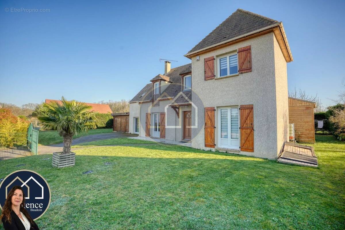 Maison à SAINTE-GEMME-MORONVAL