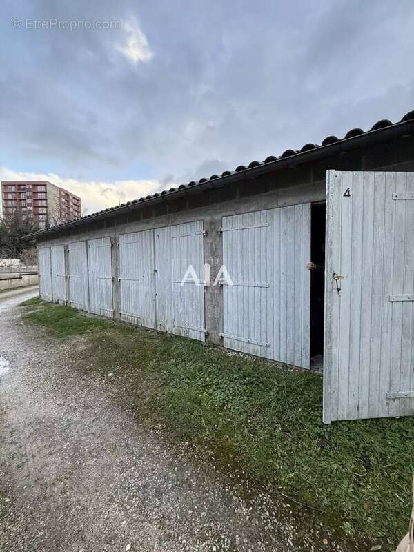 Parking à ANGOULEME