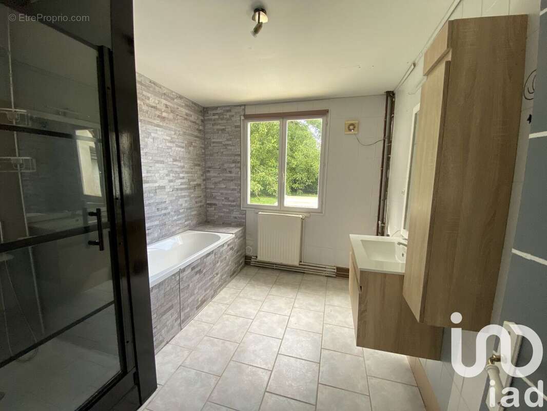 Photo 8 - Maison à CHERY-CHARTREUVE