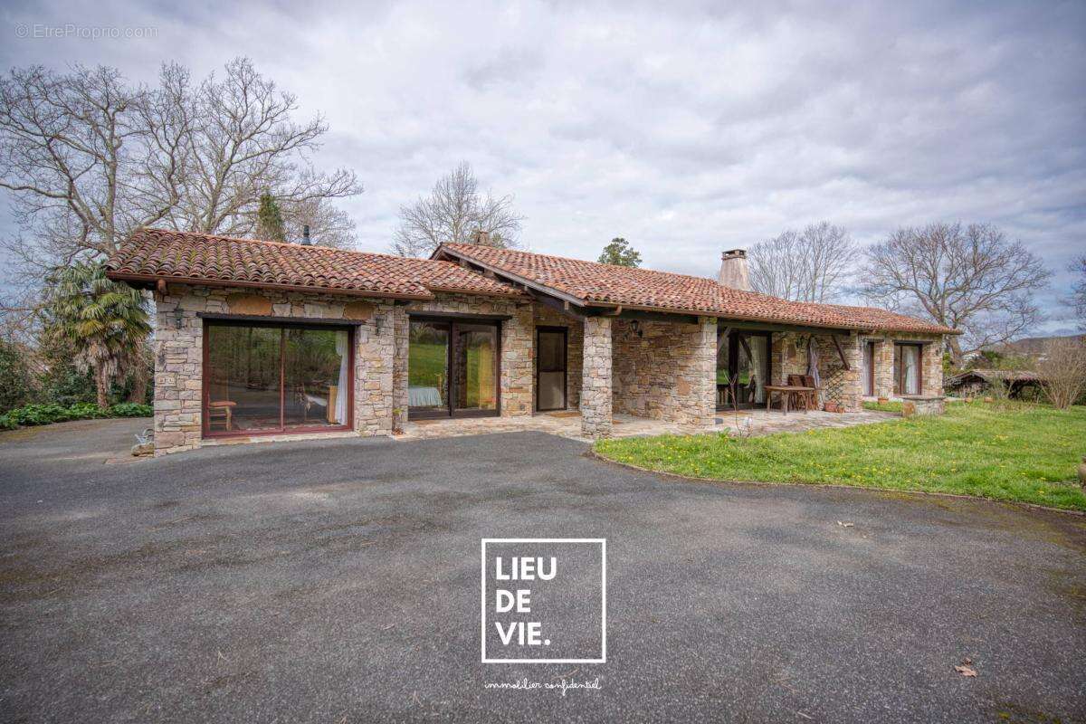 Maison à ASCAIN