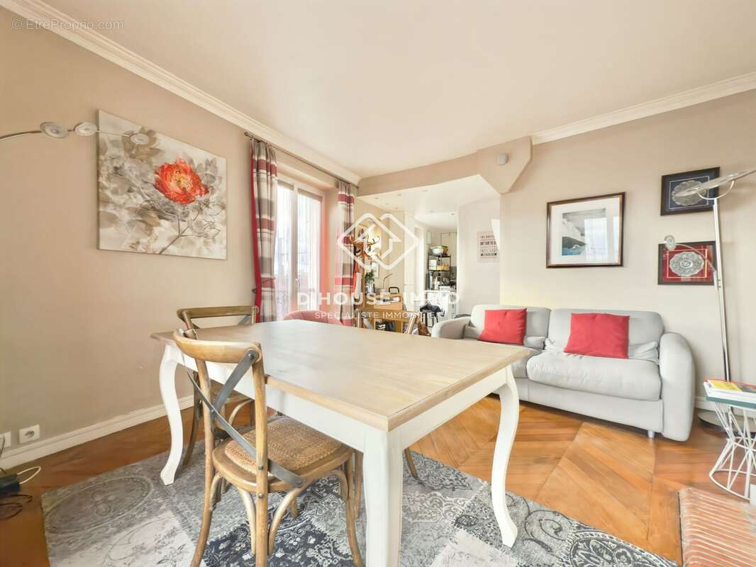 Appartement à PARIS-12E