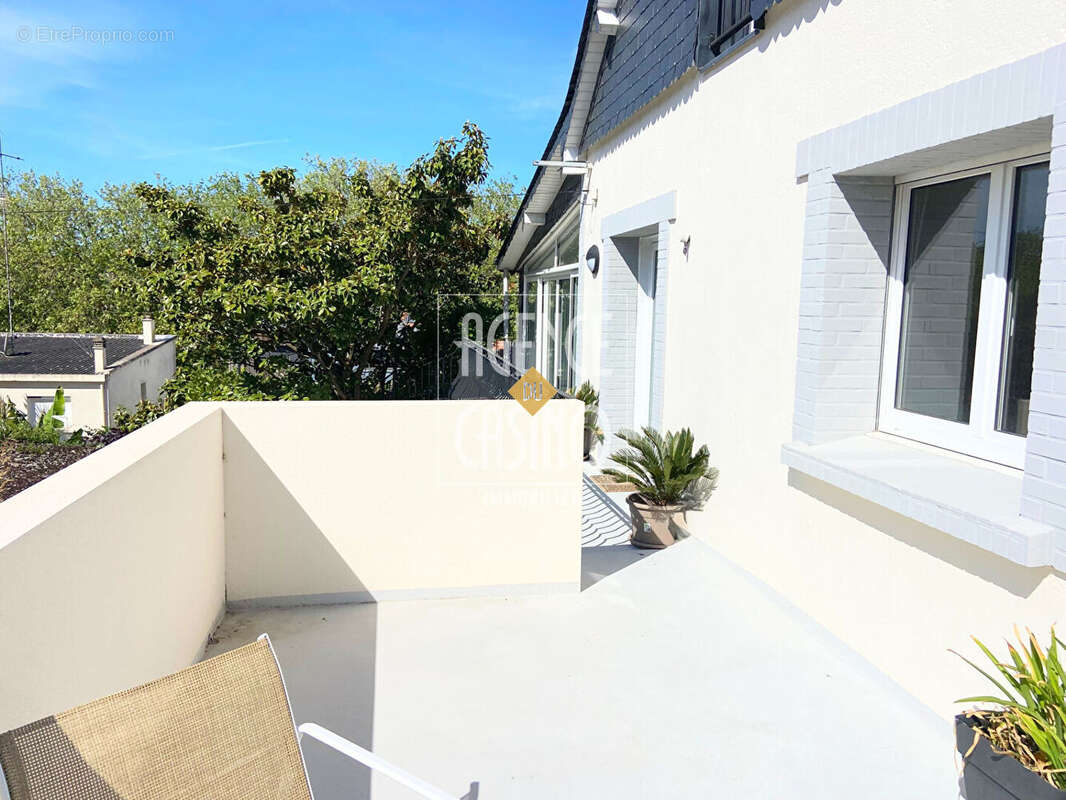 Saint-Marc-sur-Mer - Duplex familial entièrement rénové avec terrasse plein Sud - photo 3