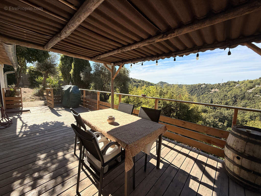 Maison à SAINT-JEANNET