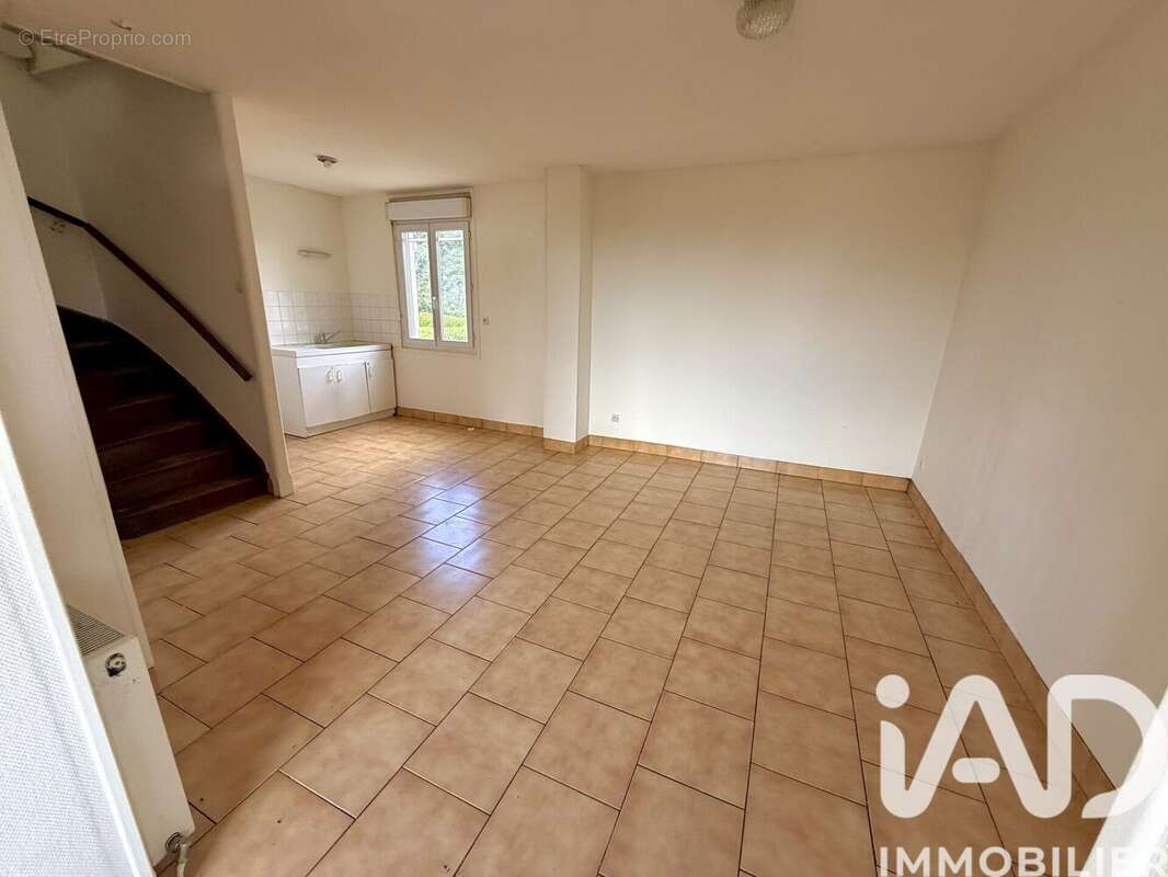 Maison 65 m² à Montmorillon  - photo 6