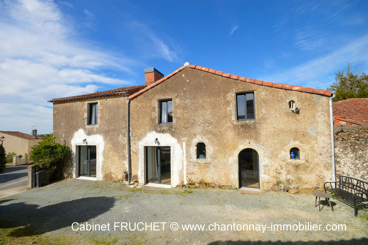 Maison à MONSIREIGNE