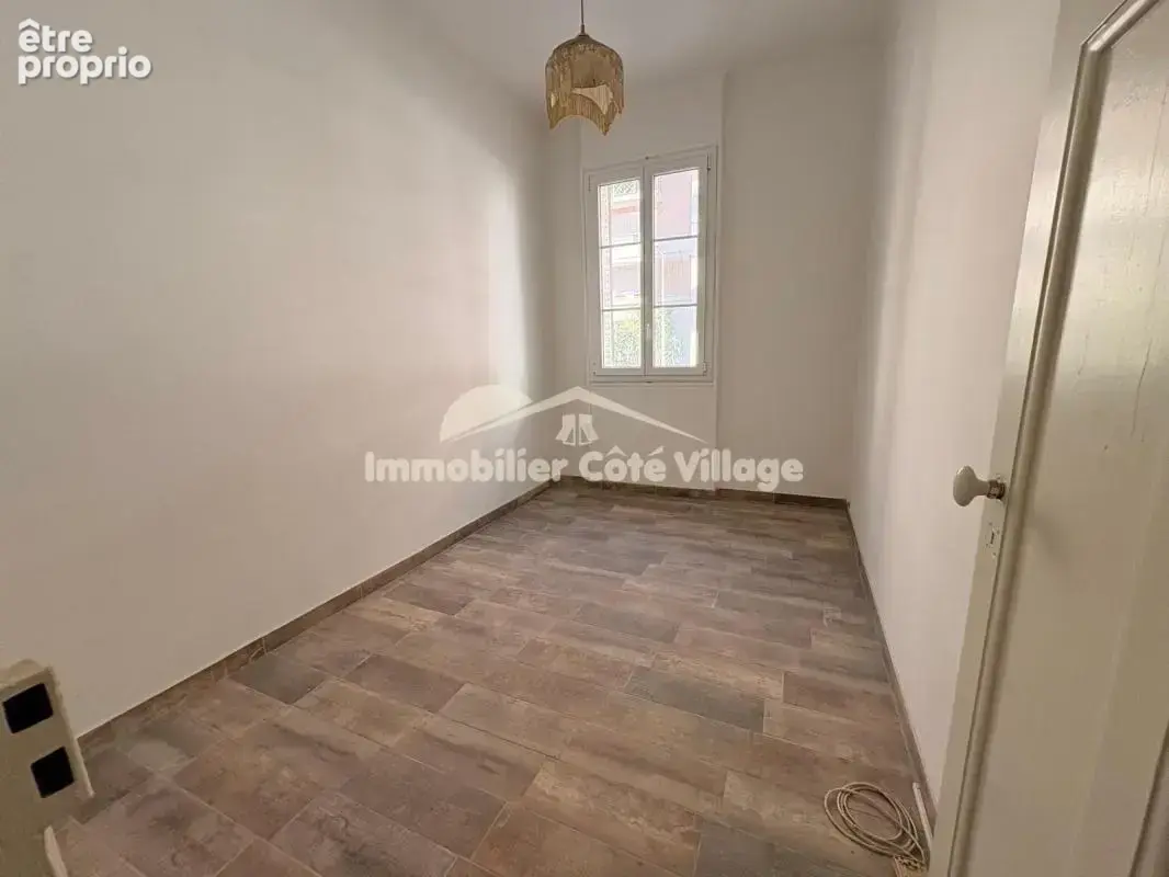 Nice   saint-roch  appartement 2 pièces de 33 m2 + cave - photo 3