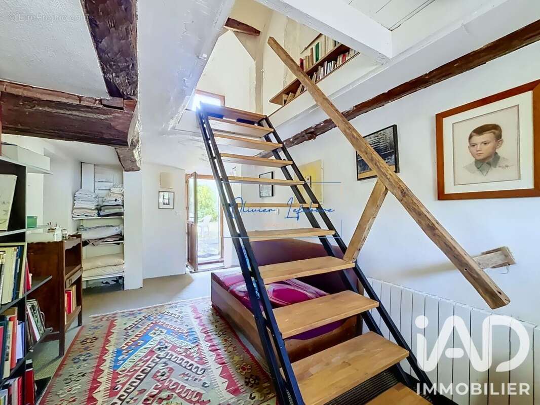 Maison 185 m² à Rosay  - photo 6