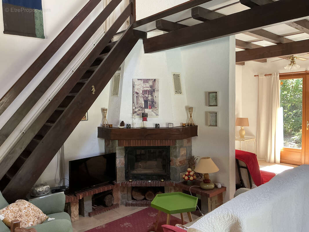 Maison de plain pied avec piscine - photo 9