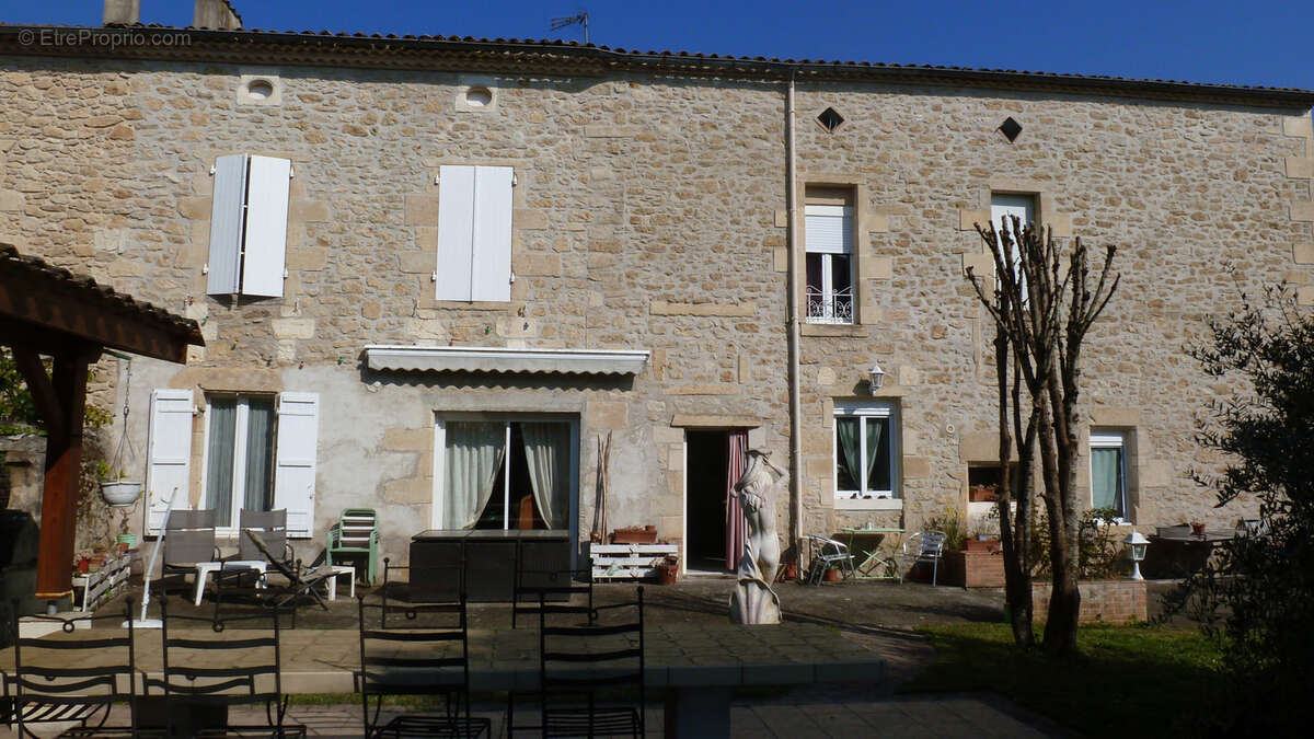Maison à GIRONDE-SUR-DROPT