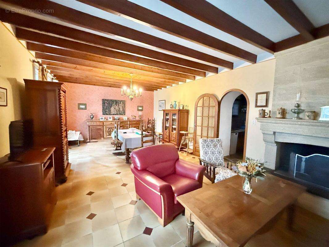 Maison à GIRONDE-SUR-DROPT