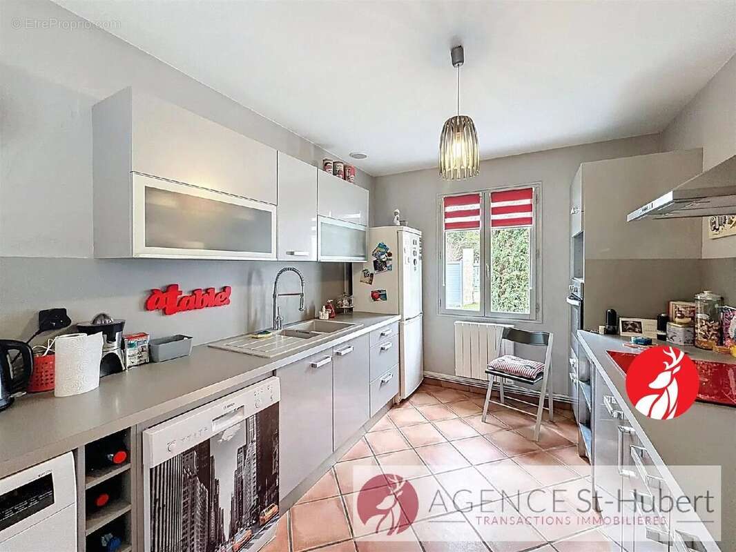 Maison à MILLY-LA-FORET