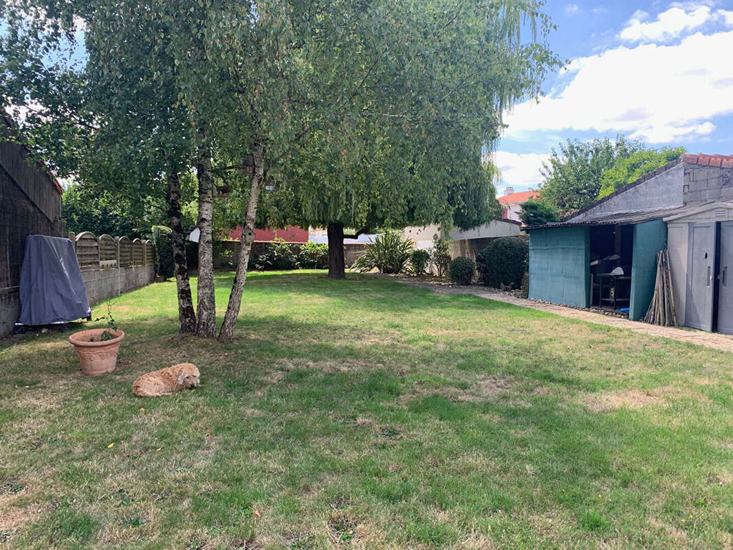Maison à SAINT-SEBASTIEN-SUR-LOIRE