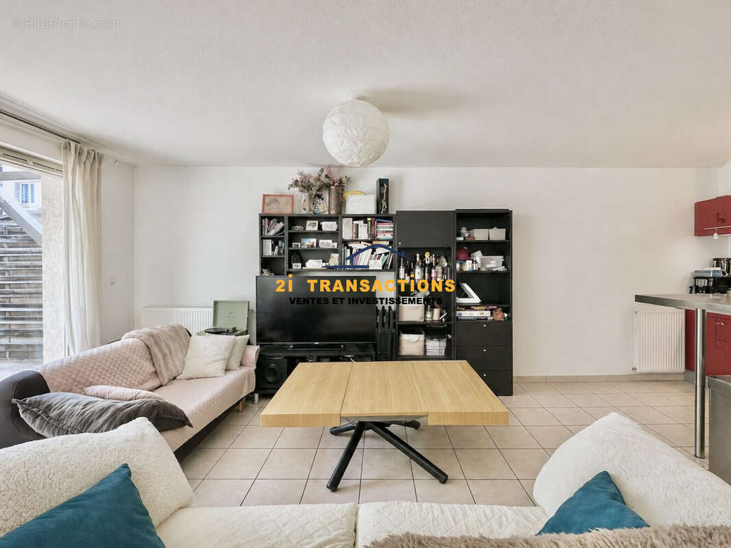 Appartement à LYON-8E
