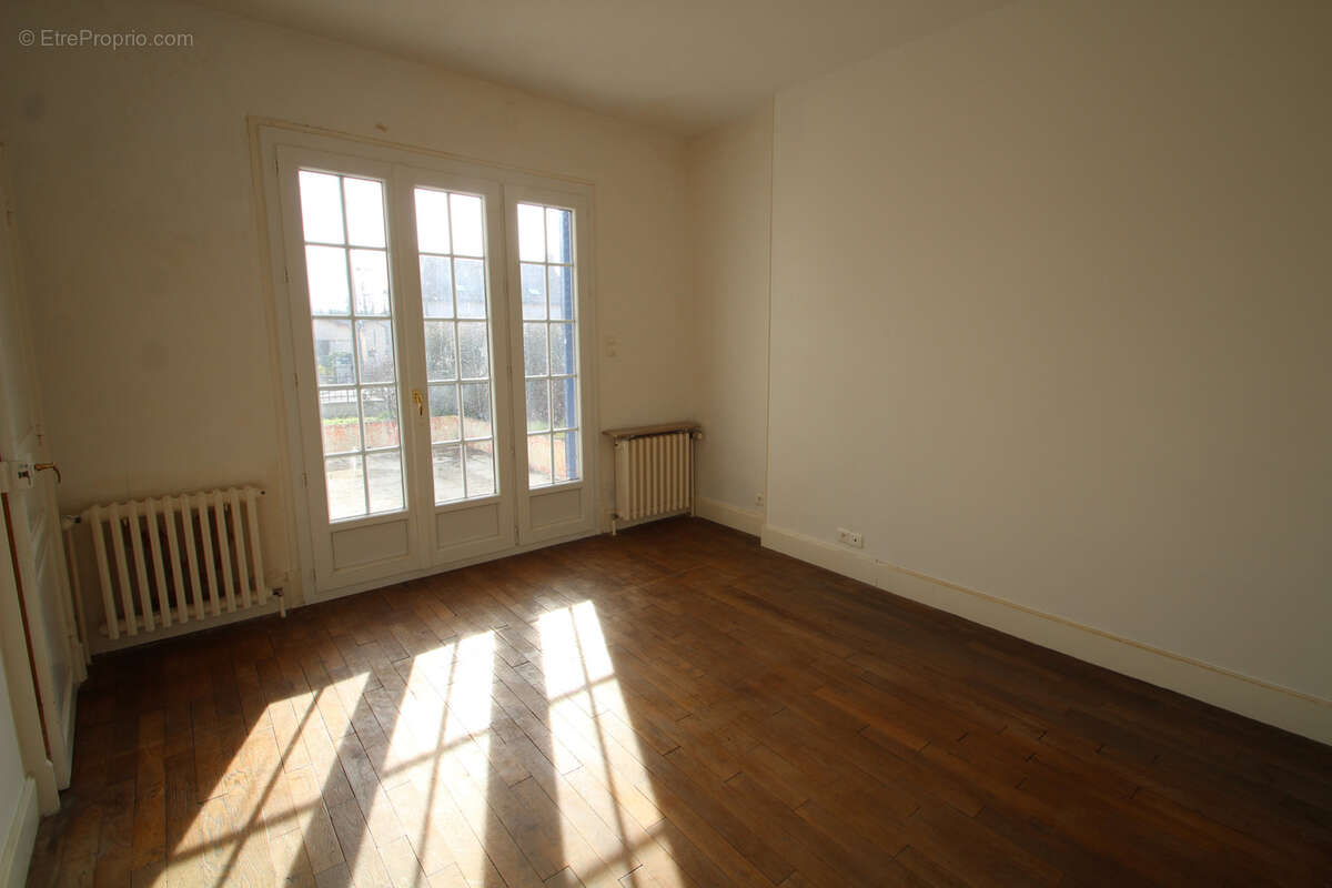 Maison Quatre chambres à Vendre - photo 12