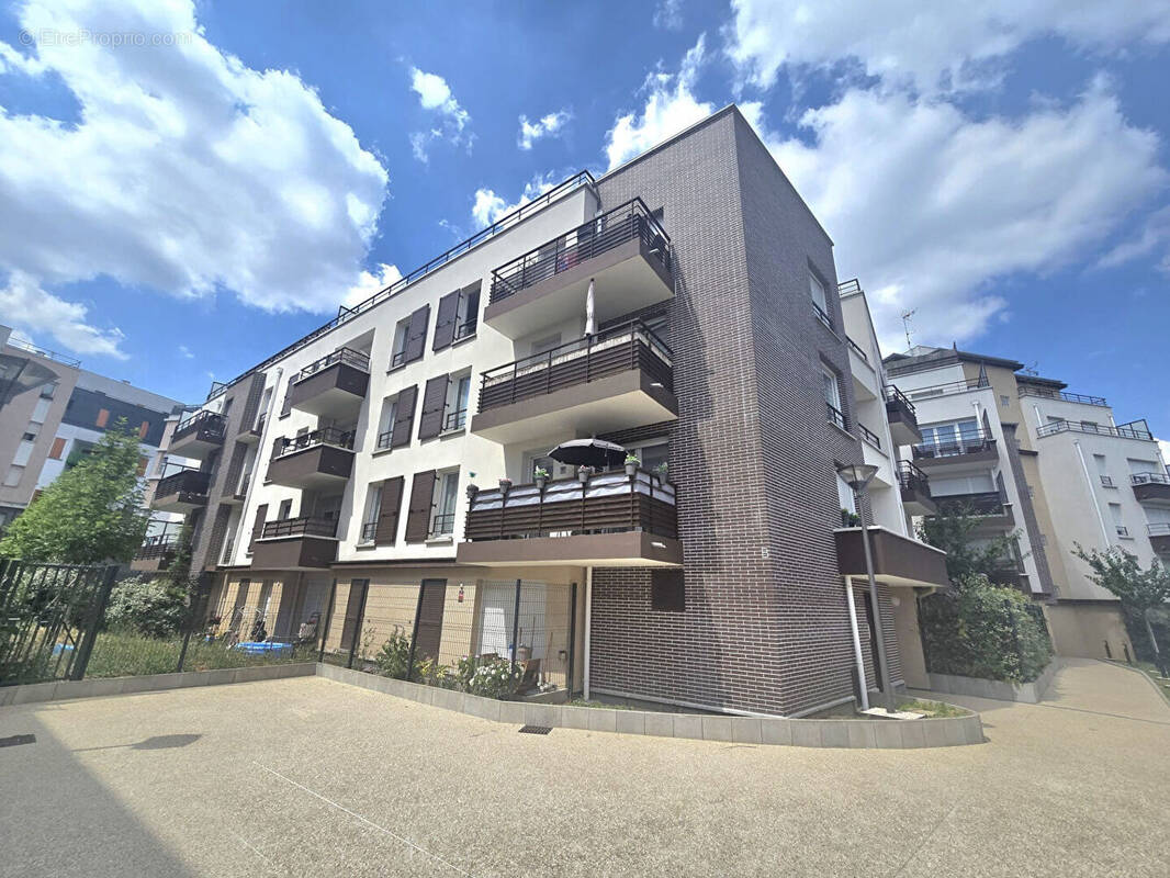 Appartement à ROSNY-SOUS-BOIS