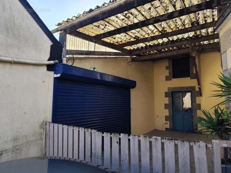 Maison à SAINT-VINCENT-SUR-OUST