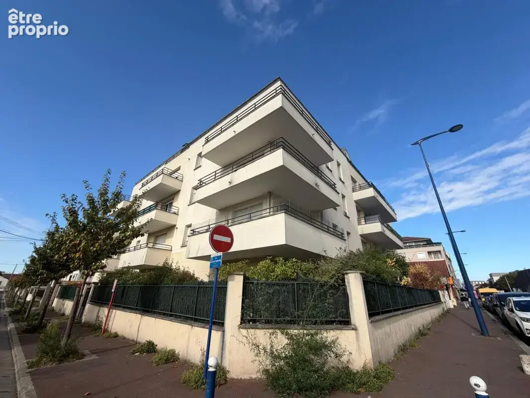 Appartement À Vendre - photo 2