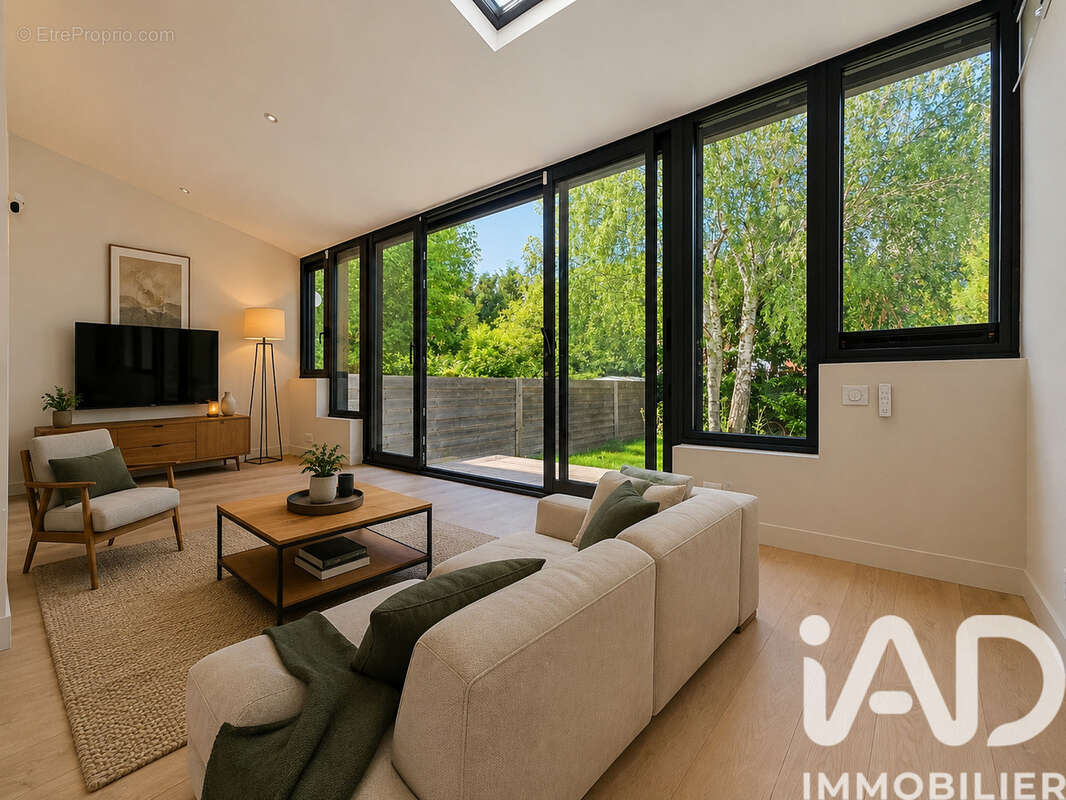 Maison 118 m² à Suresnes  - photo 2