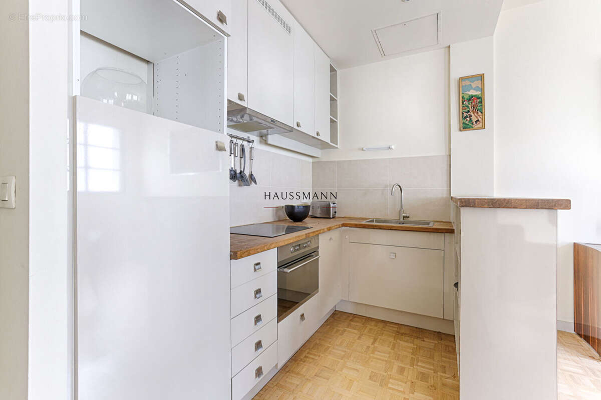 Maison à PARIS-18E
