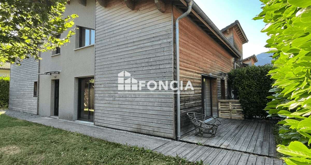 Appartement à DOUSSARD