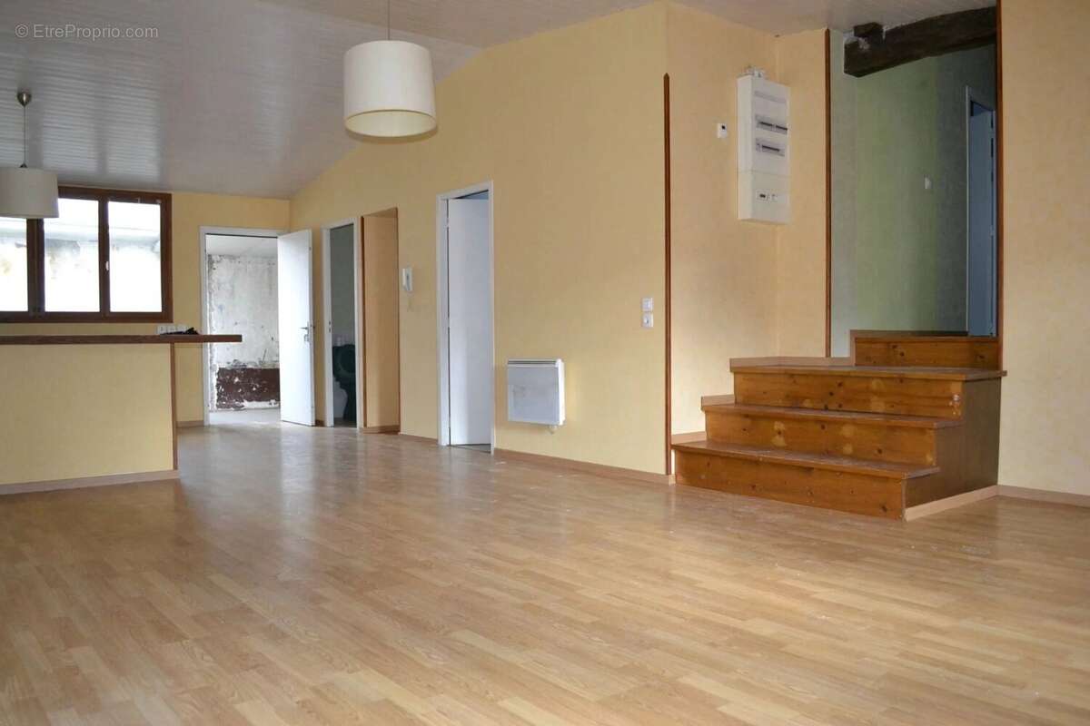 Appartement à REALMONT