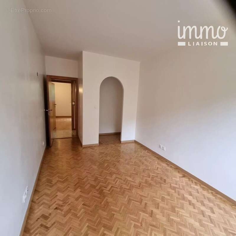 Appartement à CHATENAY-MALABRY