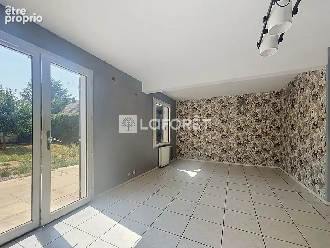 Maison 88 m² à Falaise  - photo 4