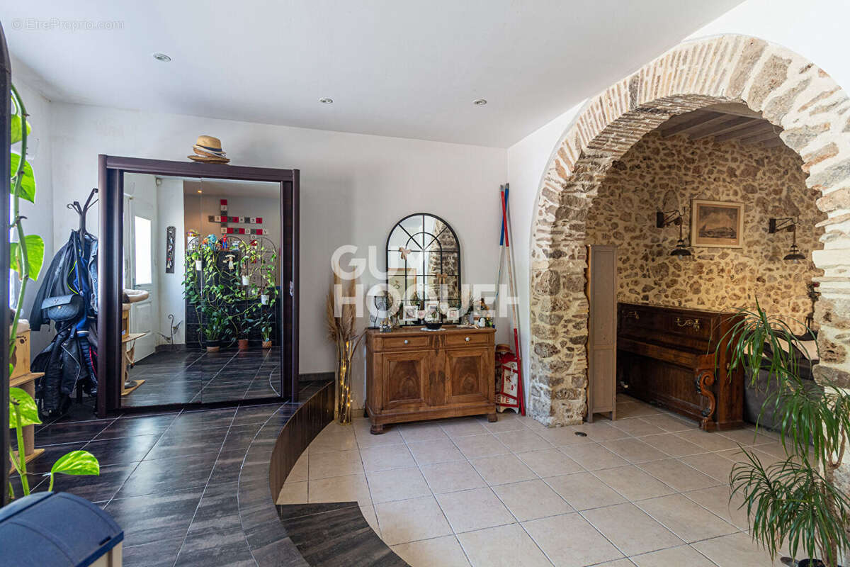 Maison à FRONTIGNAN