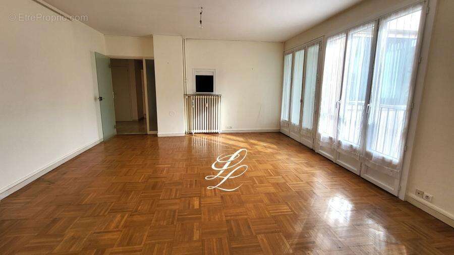Appartement 87 m² à Sable-Sur-Sarthe  - photo 3697