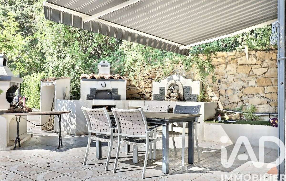 Photo 2 - Maison à CEYRESTE