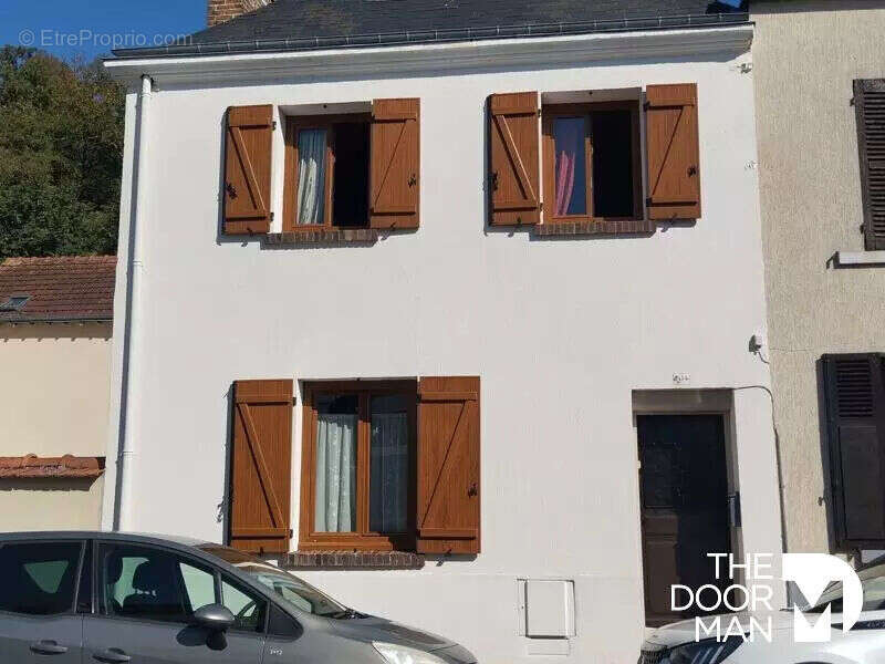 Maison à GALLARDON