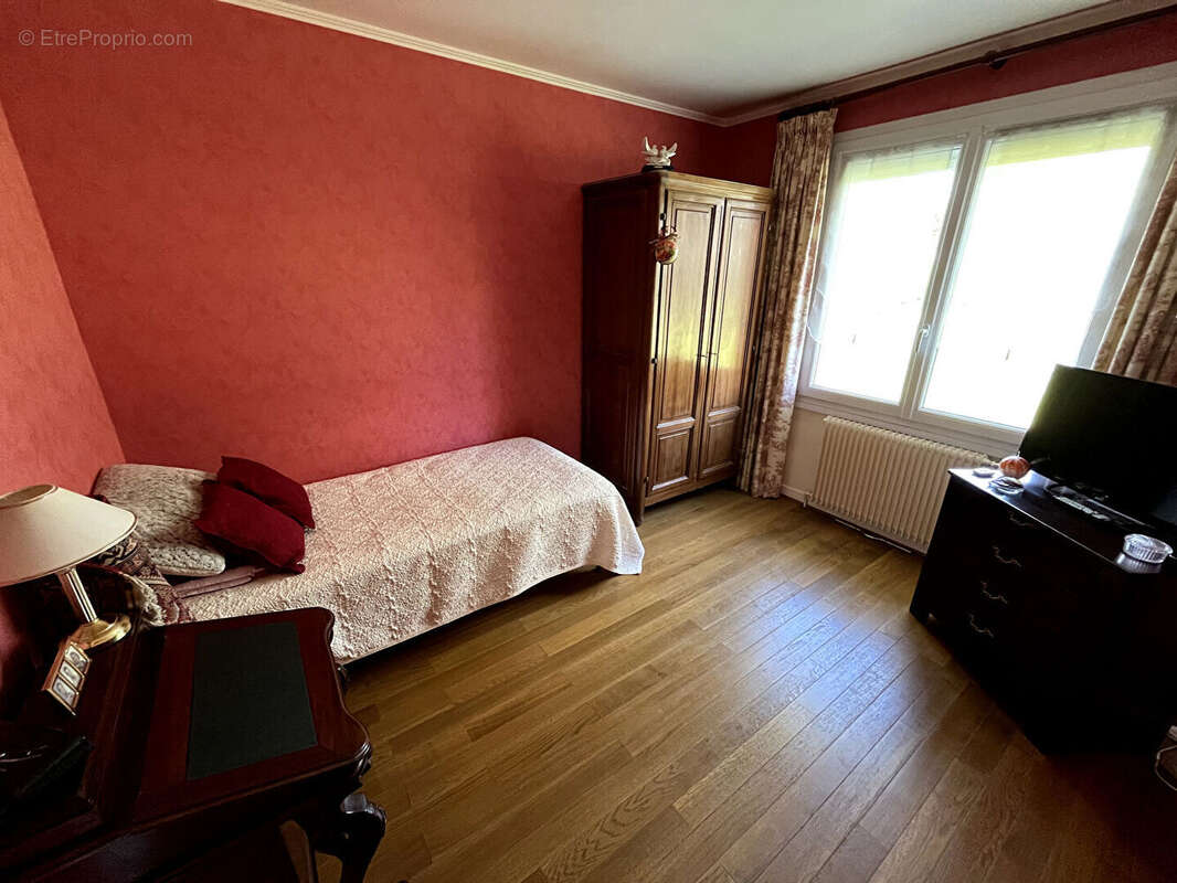 Maison à OINVILLE-SUR-MONTCIENT