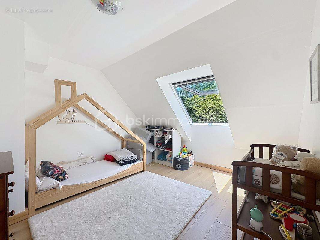 Maison à FRENEUSE-SUR-RISLE